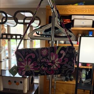 Vera Bradley knot just a clutch in purple punch purse nwt